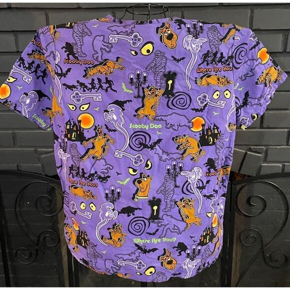 Scooby Doo Nursing Scrub Top Women’s M - Picture 2 of 4